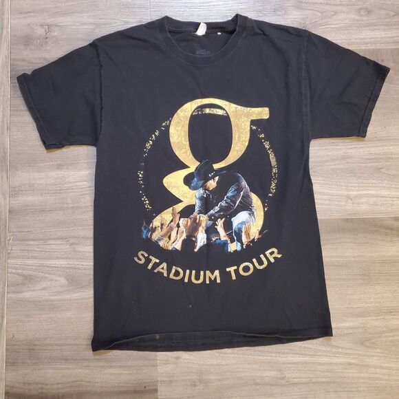 Garth Brooks 2022 Stadium Tour Mens Sz Med T Shirt Black Concert Band - Picture 1 of 6